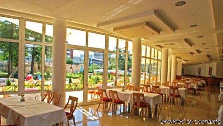 Hotel Fenix Słoneczny Brzeg Zewnętrze zdjęcie